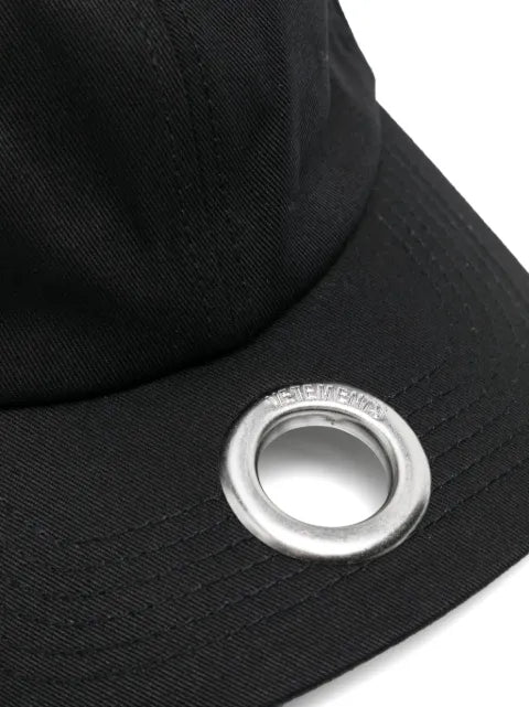 VETEMENTS eyelet-embellished baseball cap