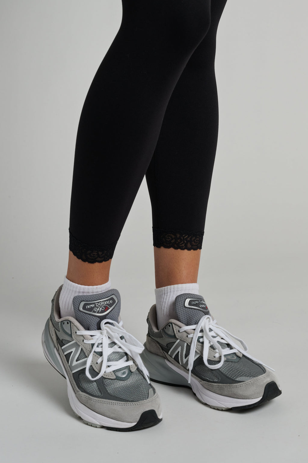 Lotus Lace Legging