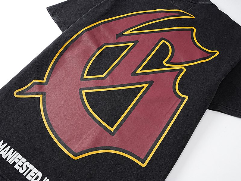 Godspeed Helmet & Oversized G Graphic T-Shirt