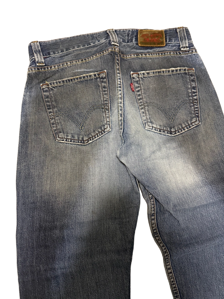 Levis Jeans 506 (S)