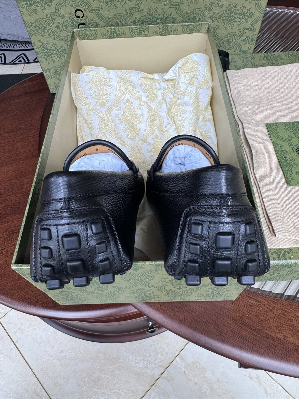 Gucci Black Bee Driving Loafers